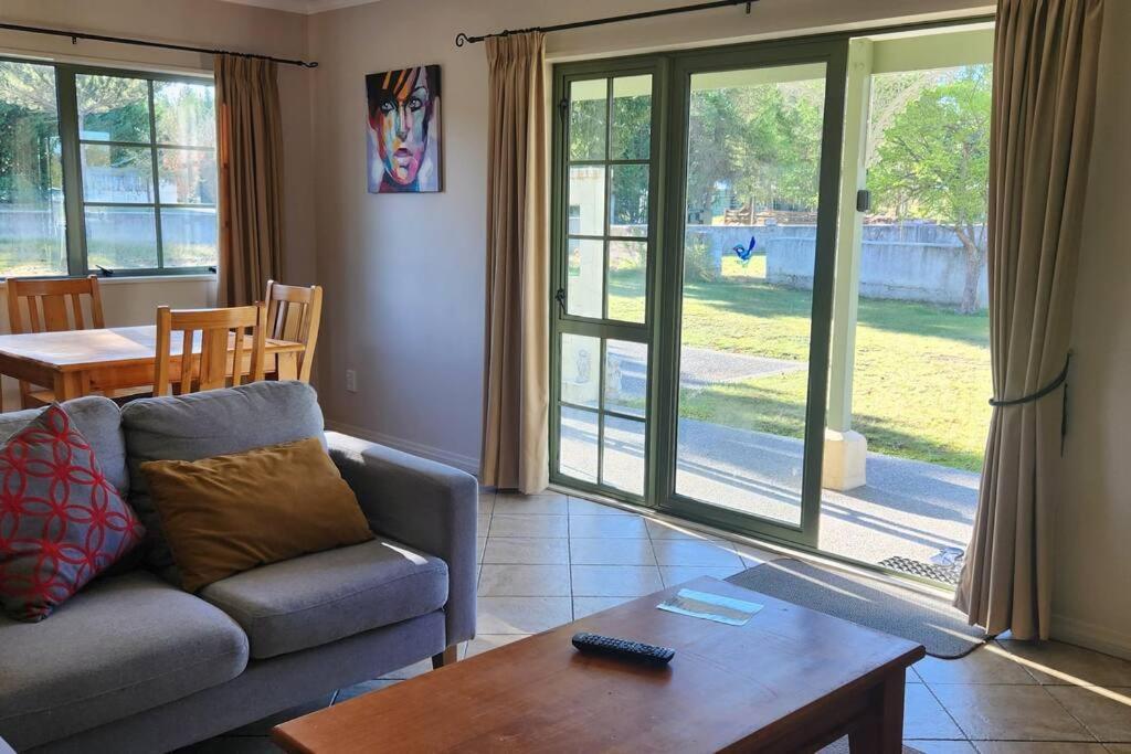 Pinegrove Cottages - Unit1 Twizel Bagian luar foto